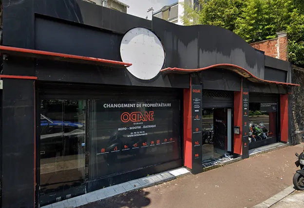 concessionnaire moto à Suresnes près de Nanterre et Boulogne-Billancourt en Hauts-de-Seine 92