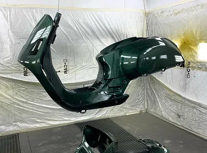 peinture et covering moto à Suresnes près de Nanterre et Boulogne-Billancourt en Hauts-de-Seine 92