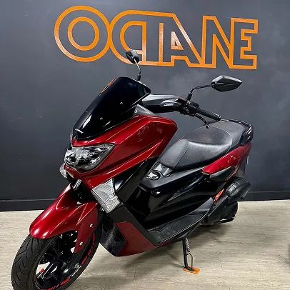 scooter à Suresnes près de Nanterre et de Boulogne-Billancourt en Hauts-de-Seine 92