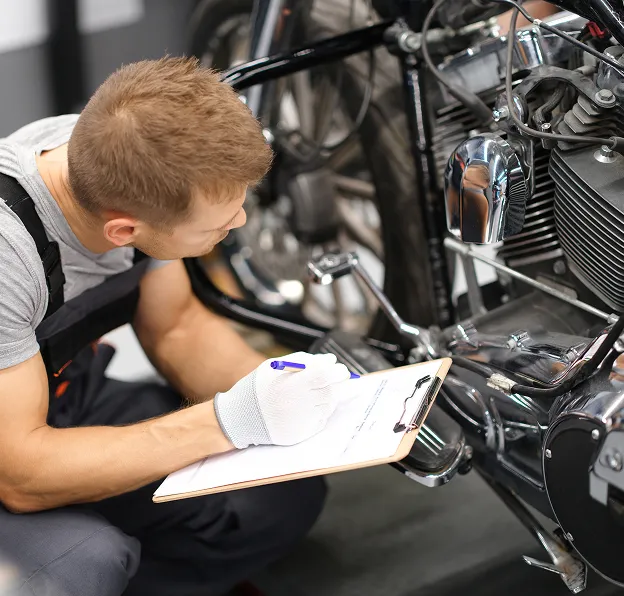 reparation moto toute marques à Suresnes près de Nanterre et de Boulogne-Billancourt en Hauts-de-Seine 92